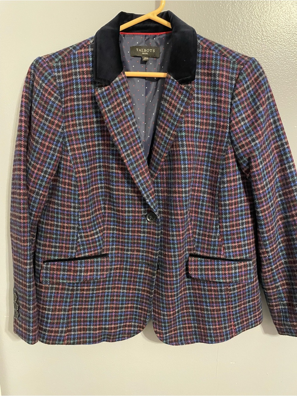 Talbots Multicolor Plaid Wool-Blend Blazer with Black Velvet Collar